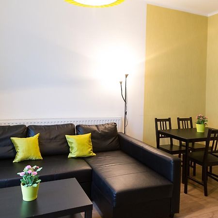 Balaton Delux Apartment Budapest Luaran gambar