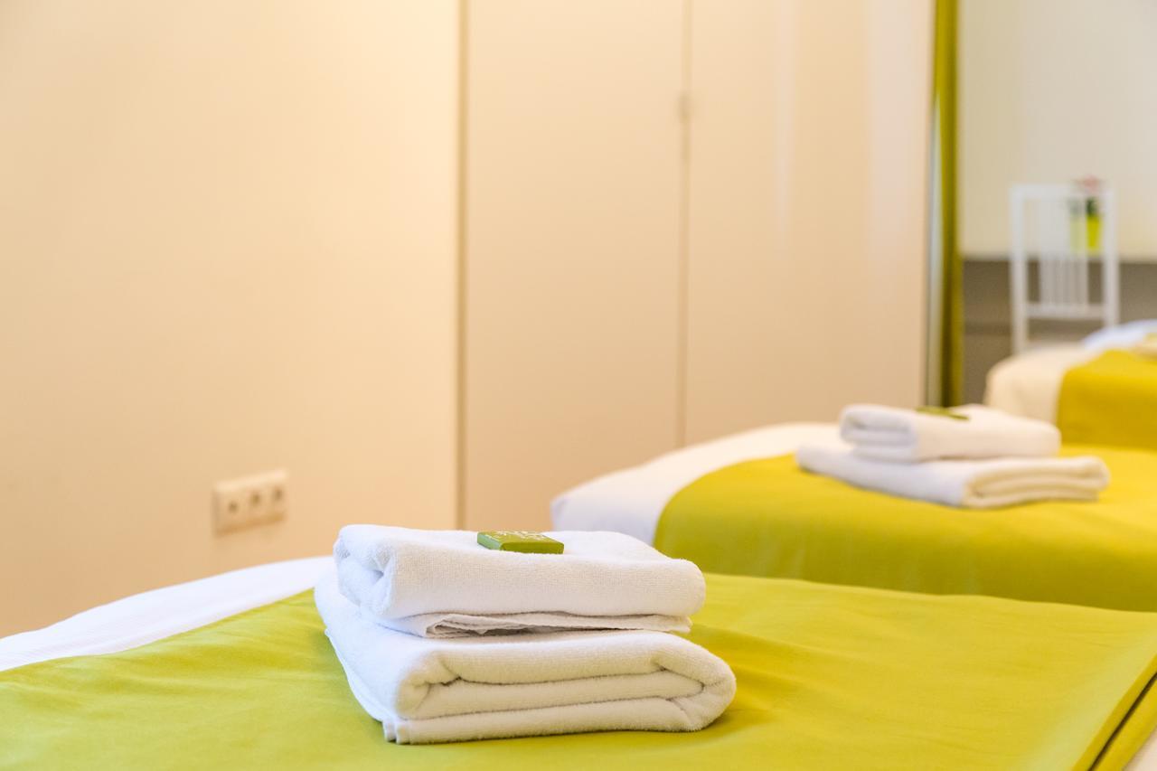 Balaton Delux Apartment Budapest Luaran gambar